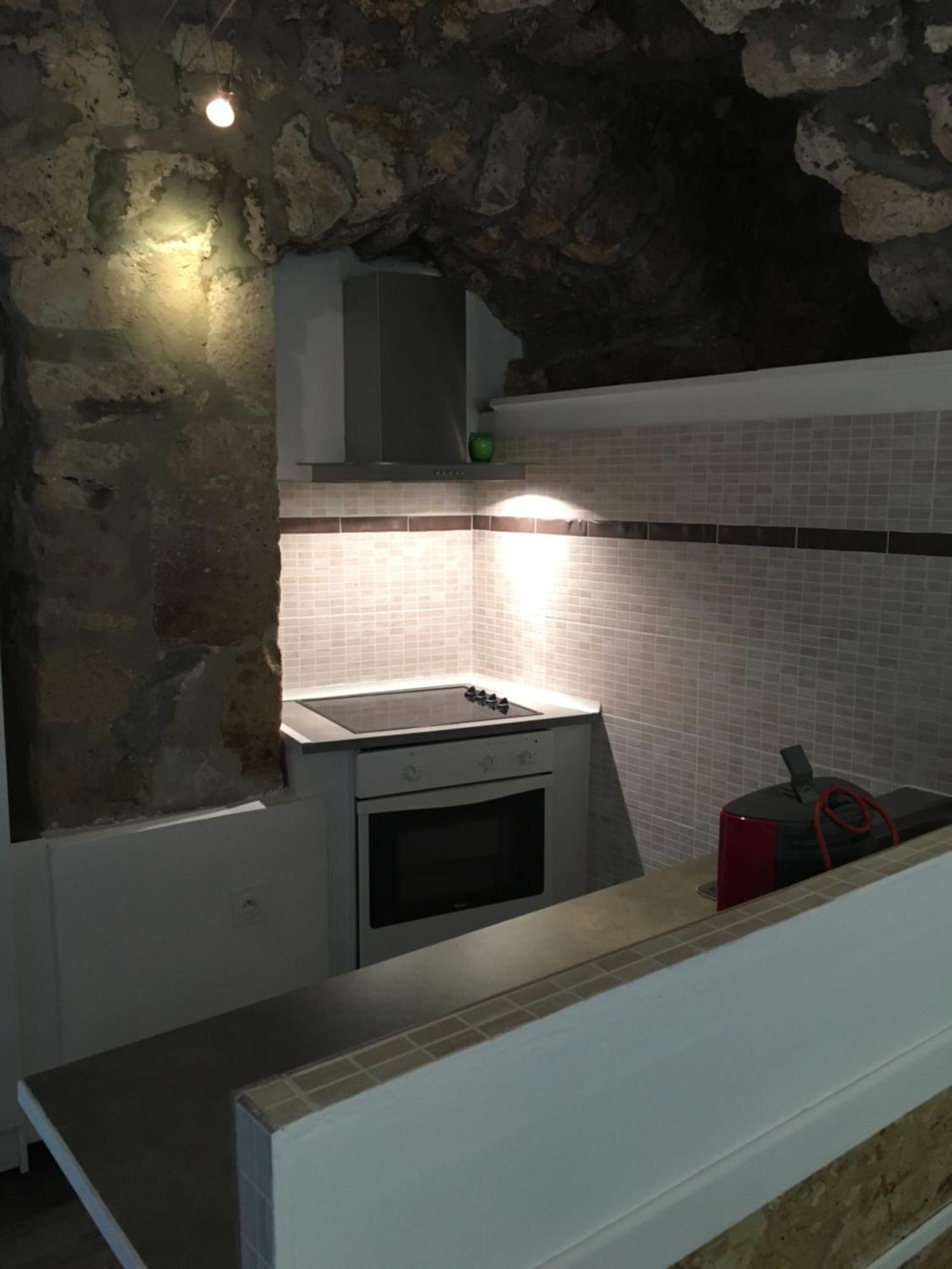 La Grotte Apartment La Garde-Adhémar Exterior foto